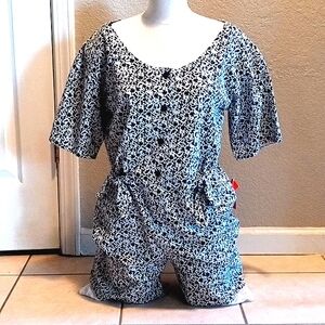 Eber Black/White Romper Large